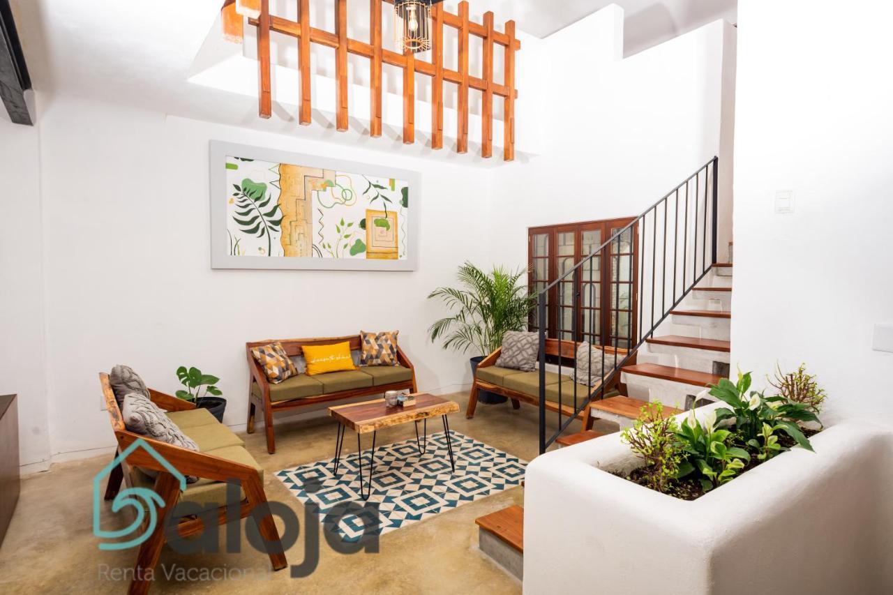 Vica Guest House Con Piscina En La Entrada De La Zona Hotelera كانكون المظهر الخارجي الصورة