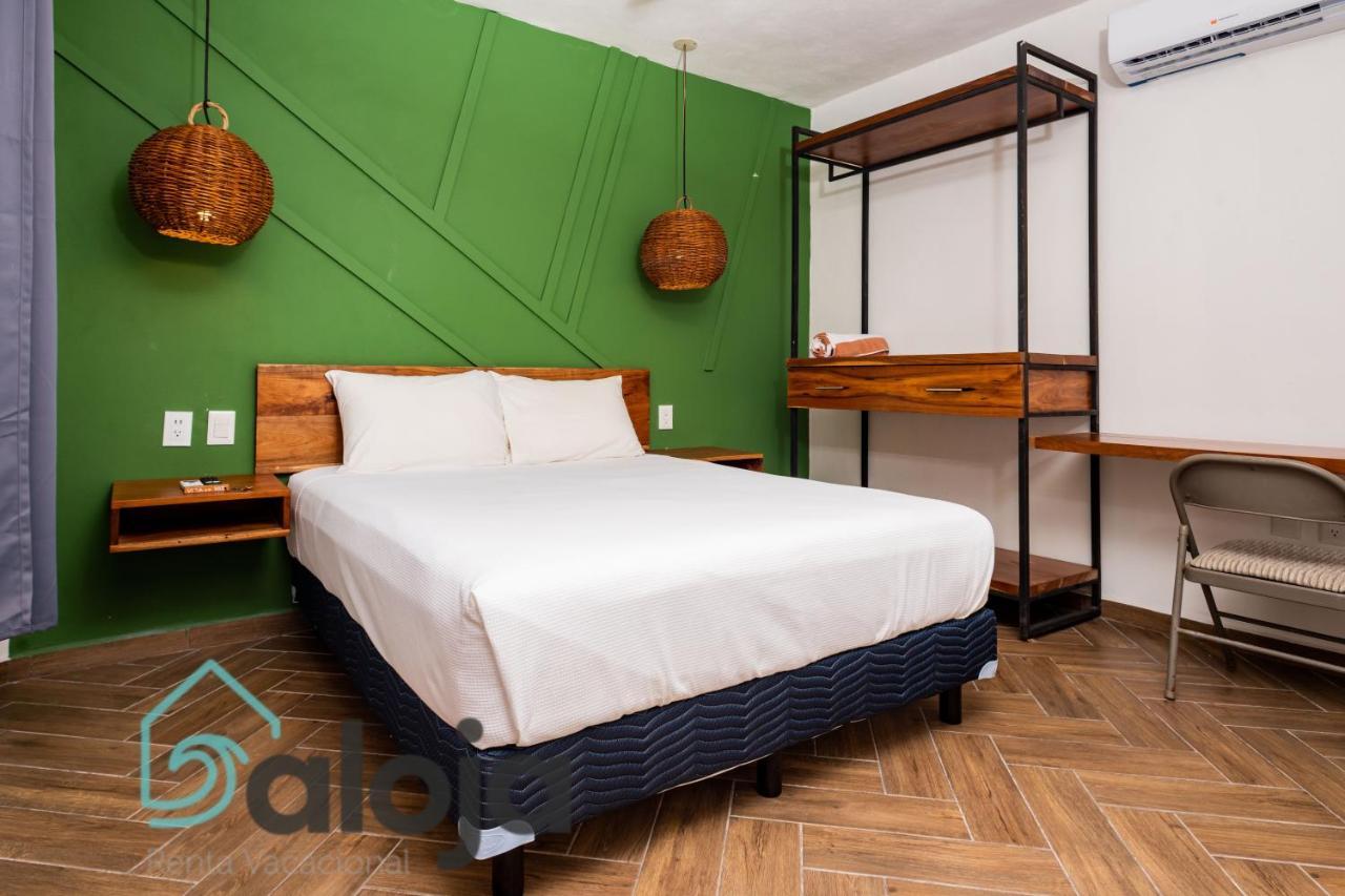 Vica Guest House Con Piscina En La Entrada De La Zona Hotelera كانكون المظهر الخارجي الصورة