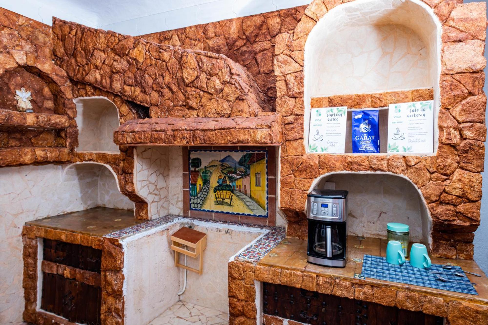 Vica Guest House Con Piscina En La Entrada De La Zona Hotelera كانكون المظهر الخارجي الصورة